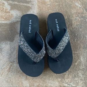 Brand new Not Rated flip flops size 6